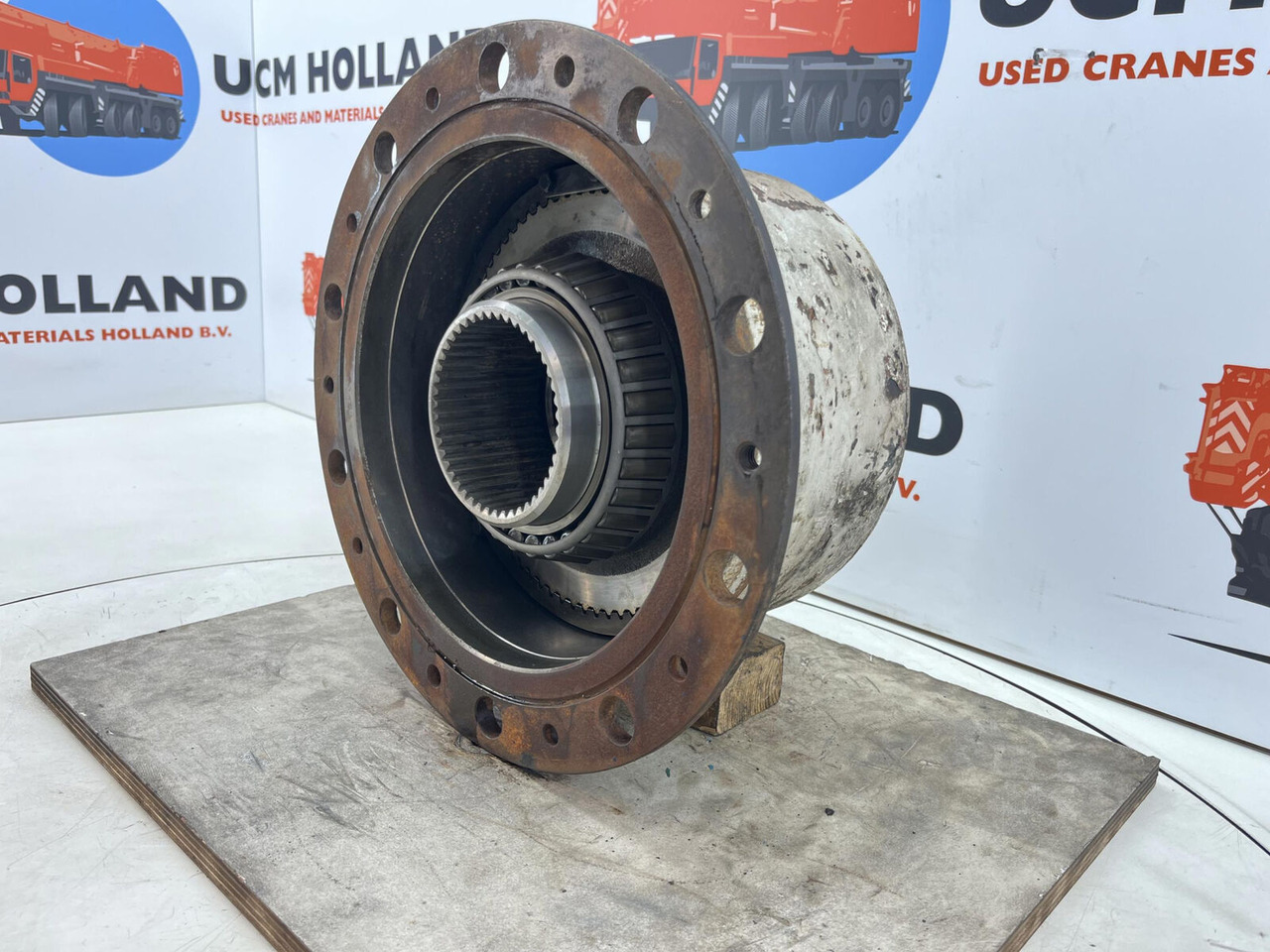 Liebherr LTM 1160 planetary gear 22-25-74-40-4pl-H185-46 - Fahrantrieb für Mobilkran: das Bild 3 Liebherr LTM 1160 planetary gear 22-25-74-40-4pl-H185-46 - Fahrantrieb für Mobilkran: das Bild 3