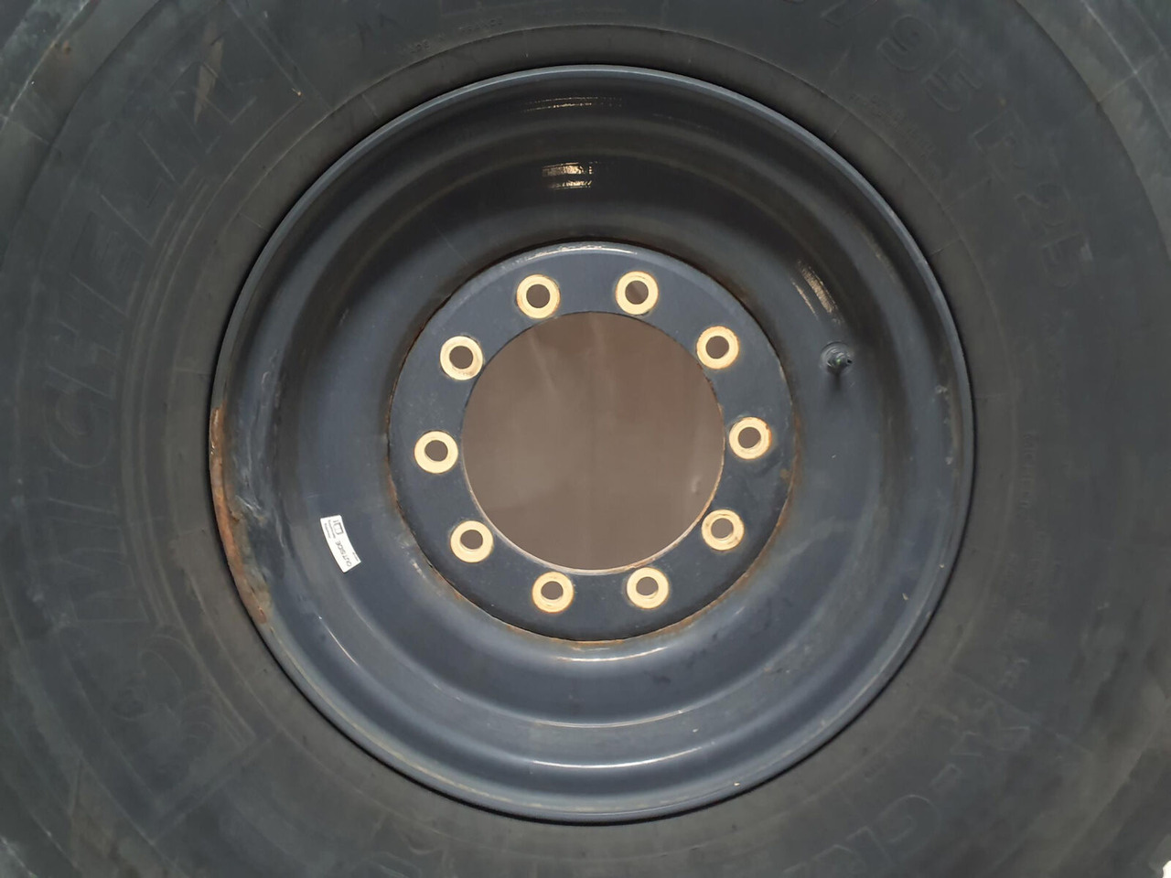 Liebherr Wheel 445/95R25 10 12 1p - Komplettrad: das Bild 3 Liebherr Wheel 445/95R25 10 12 1p - Komplettrad: das Bild 3