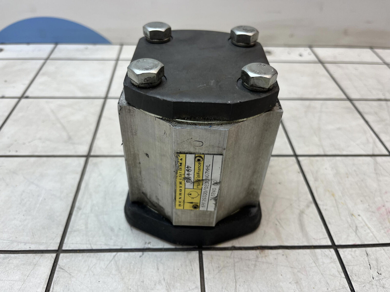 Rexroth Rexroth sigma gear pump - Hydraulikpumpe für Mobilkran: das Bild 2 Rexroth Rexroth sigma gear pump - Hydraulikpumpe für Mobilkran: das Bild 2