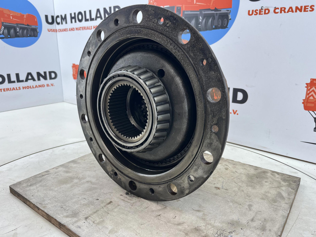 Terex AC 155 planetary gear 17-24-67-32-3pl-H135-46 - Fahrantrieb für Mobilkran: das Bild 3 Terex AC 155 planetary gear 17-24-67-32-3pl-H135-46 - Fahrantrieb für Mobilkran: das Bild 3