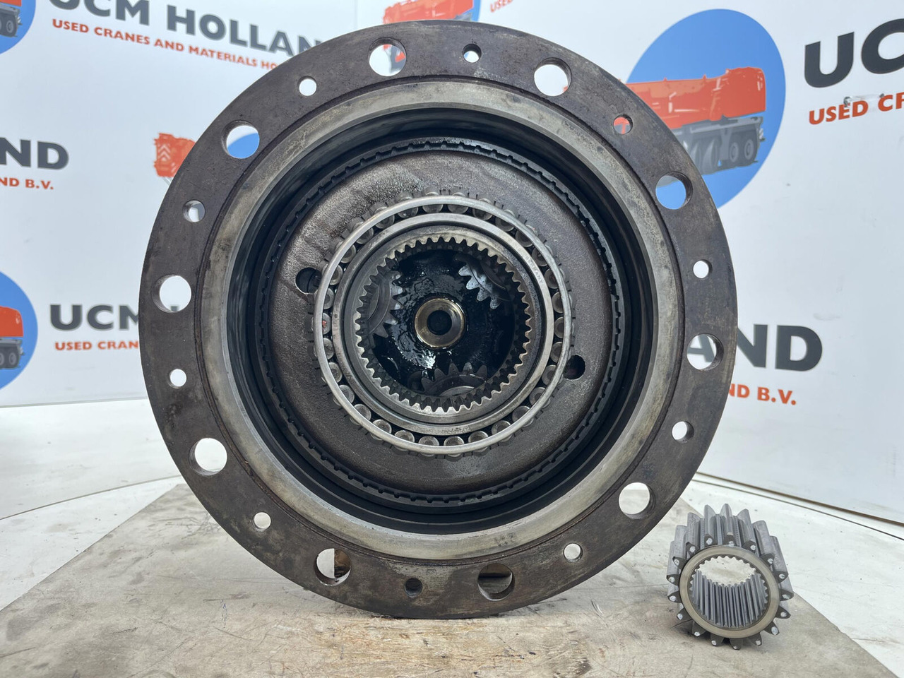Terex AC 155 planetary gear 17-24-67-32-3pl-H135-46 - Fahrantrieb für Kran: das Bild 4 Terex AC 155 planetary gear 17-24-67-32-3pl-H135-46 - Fahrantrieb für Kran: das Bild 4