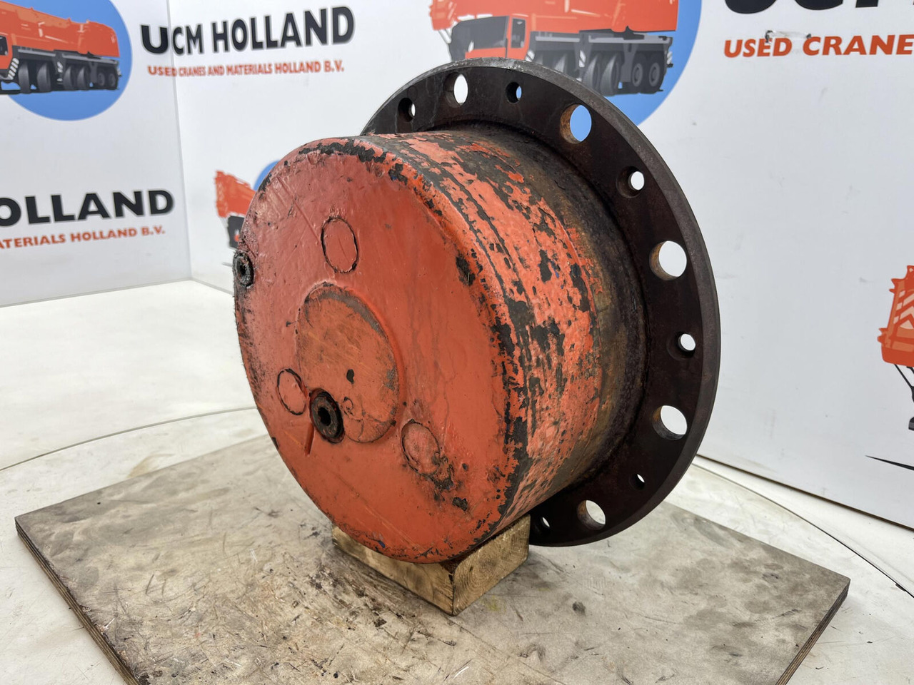 Terex AC 155 planetary gear 22-25-74-40-3pl-H135-46 - Fahrantrieb für Mobilkran: das Bild 2 Terex AC 155 planetary gear 22-25-74-40-3pl-H135-46 - Fahrantrieb für Mobilkran: das Bild 2