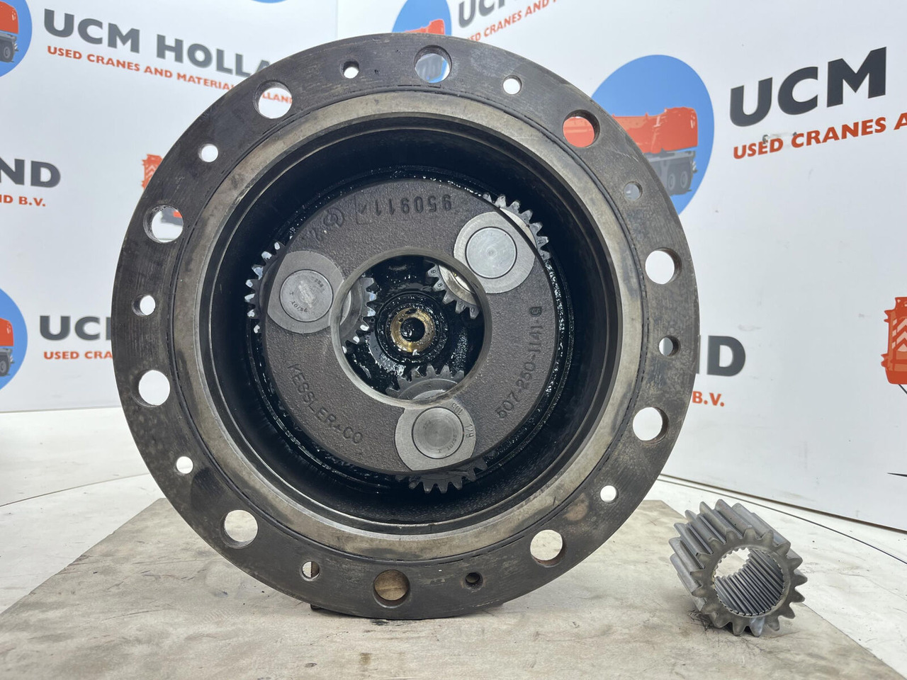 Terex AC 205 planetary gear 17-24-67-32-3pl-H135-42 - Fahrantrieb für Mobilkran: das Bild 5 Terex AC 205 planetary gear 17-24-67-32-3pl-H135-42 - Fahrantrieb für Mobilkran: das Bild 5