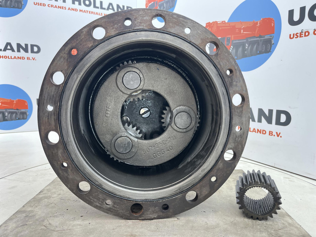Terex AC 265 planetary gear 22-25-74-40-3pl-H170-46 - Fahrantrieb für Mobilkran: das Bild 4 Terex AC 265 planetary gear 22-25-74-40-3pl-H170-46 - Fahrantrieb für Mobilkran: das Bild 4