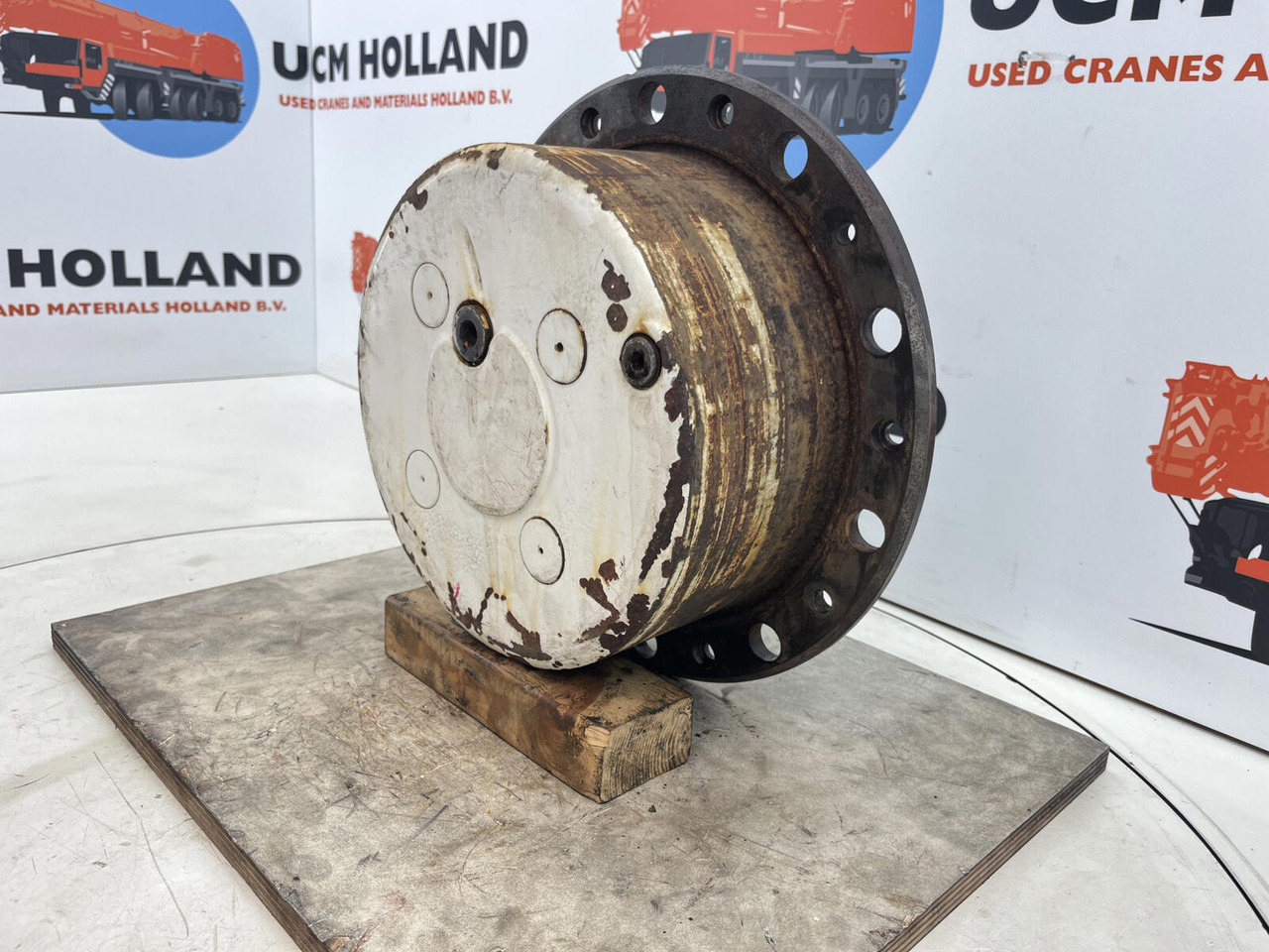 Terex AC 35 planetary gear 22-25-74-40-4pl-H137-46 - Fahrantrieb für Mobilkran: das Bild 2 Terex AC 35 planetary gear 22-25-74-40-4pl-H137-46 - Fahrantrieb für Mobilkran: das Bild 2