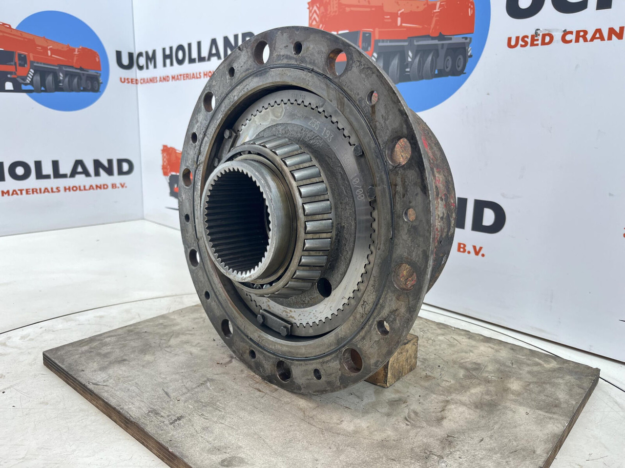 Terex AC 35 planetary gear 22-25-74-40-4pl-H137-46 - Fahrantrieb für Mobilkran: das Bild 3 Terex AC 35 planetary gear 22-25-74-40-4pl-H137-46 - Fahrantrieb für Mobilkran: das Bild 3