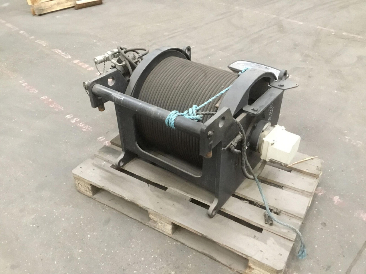 Terex Demag AC55-L winch - Seilwinde für Mobilkran: das Bild 3 Terex Demag AC55-L winch - Seilwinde für Mobilkran: das Bild 3
