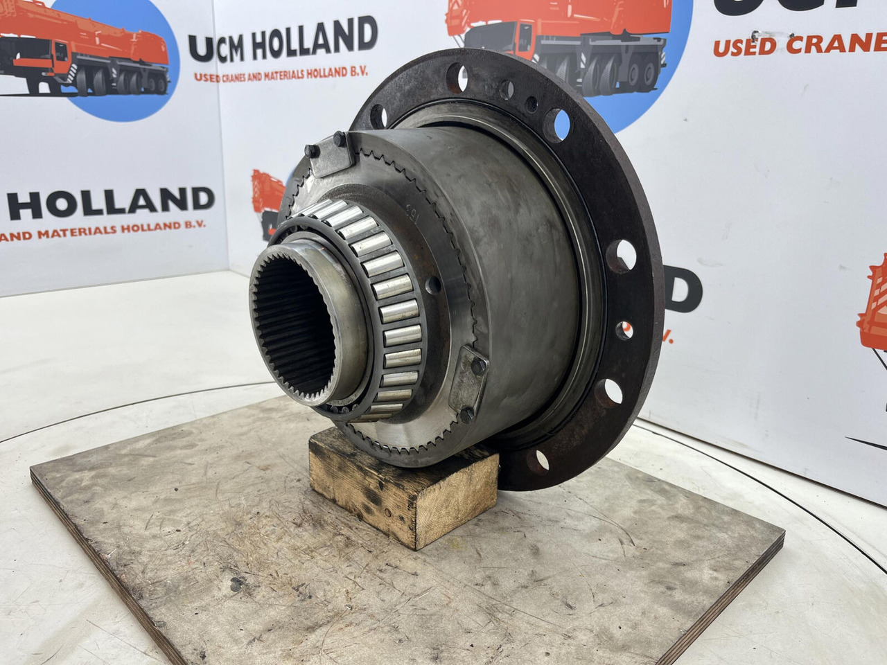 Terex HC 340 planetary gear 21-21-63-40-3pl-H14-46 - Fahrantrieb für Mobilkran: das Bild 3 Terex HC 340 planetary gear 21-21-63-40-3pl-H14-46 - Fahrantrieb für Mobilkran: das Bild 3