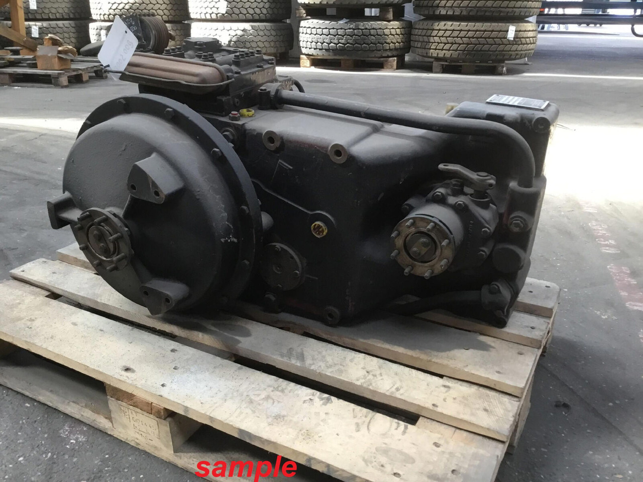ZF KMK 2025 gearbox 6WG120 - Getriebe für Mobilkran: das Bild 2 ZF KMK 2025 gearbox 6WG120 - Getriebe für Mobilkran: das Bild 2