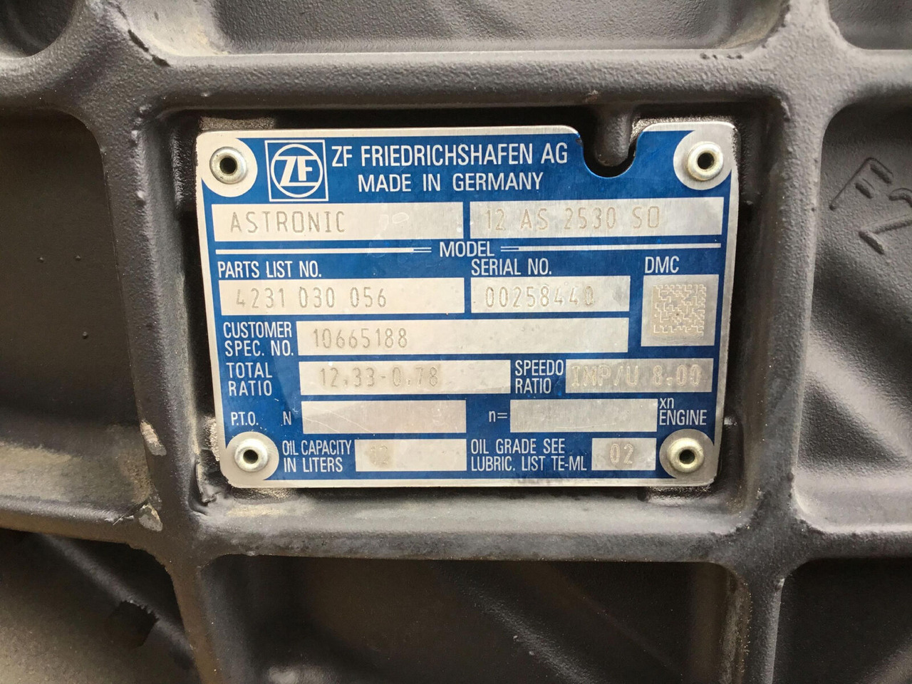 ZF MK 88 ZF Astronic gearbox 12 AS 2530 S0 - Getriebe für Mobilkran: das Bild 5 ZF MK 88 ZF Astronic gearbox 12 AS 2530 S0 - Getriebe für Mobilkran: das Bild 5