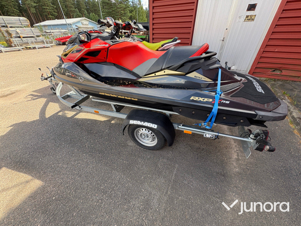 BRP SEADOO ROTAX XPS 300 - Werkzeug/ Gerät: das Bild 3 BRP SEADOO ROTAX XPS 300 - Werkzeug/ Gerät: das Bild 3
