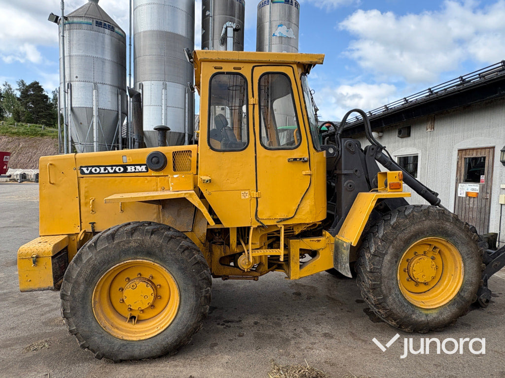 Hjullastare Volvo BM 4200 - Radlader: das Bild 1 Hjullastare Volvo BM 4200 - Radlader: das Bild 1