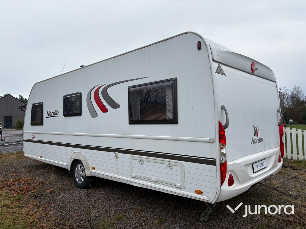 Husvagn - BÜRSTNER GMBH Averso Nordic - Wohnwagen: das Bild 4 Husvagn - BÜRSTNER GMBH Averso Nordic - Wohnwagen: das Bild 4
