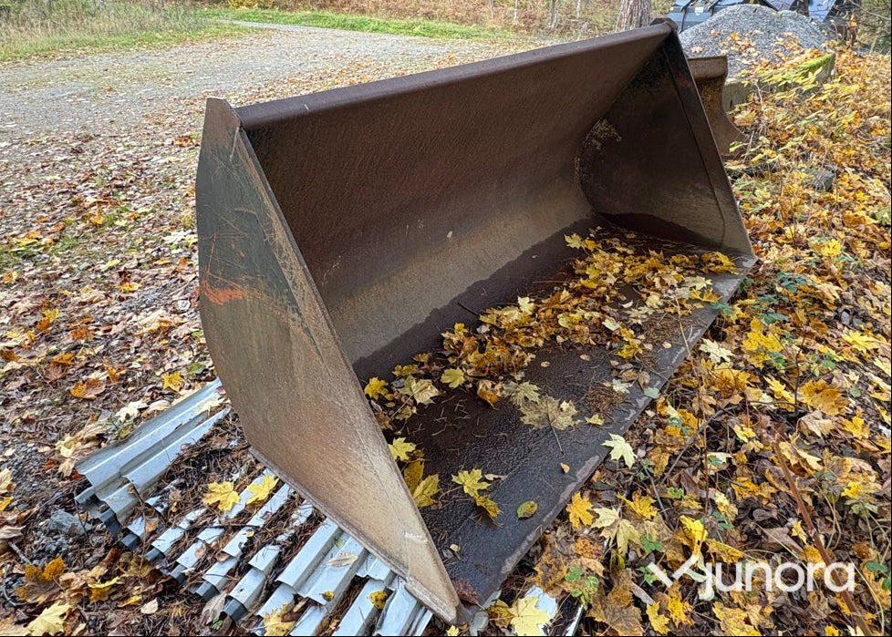 Lastarskopa - Ladeschaufel: das Bild 1 Lastarskopa - Ladeschaufel: das Bild 1