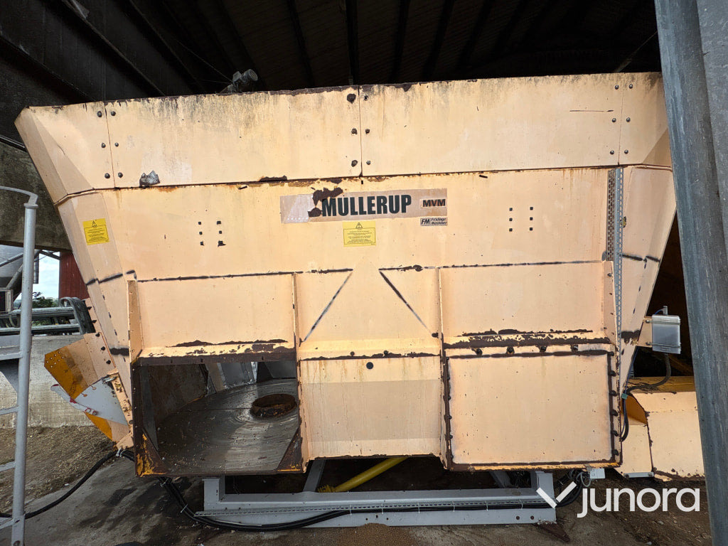 Mullrup Fodermixer - Futtermischwagen: das Bild 2 Mullrup Fodermixer - Futtermischwagen: das Bild 2