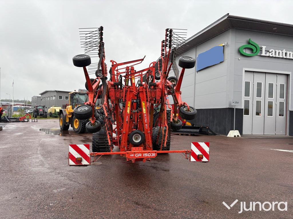 Strängläggare Kuhn GA15031 - Heuwender/ Wenderechen: das Bild 4 Strängläggare Kuhn GA15031 - Heuwender/ Wenderechen: das Bild 4