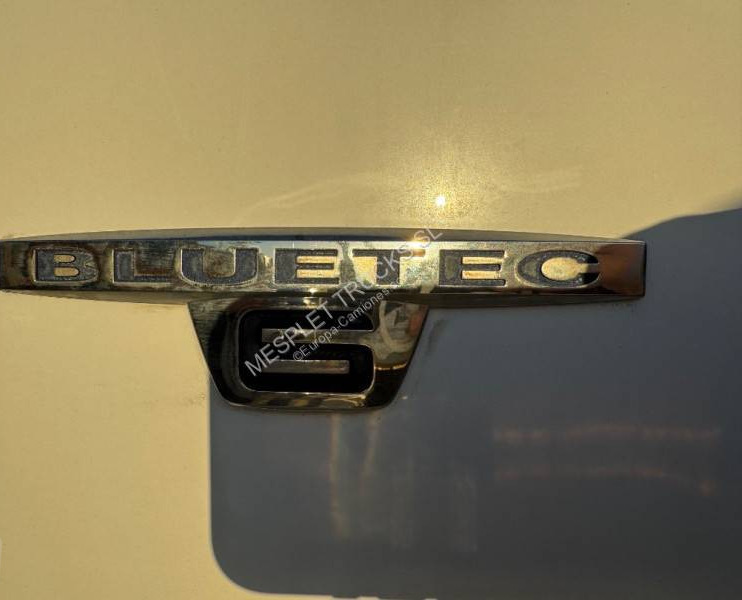 Mercedes Antos 2543 - Abrollkipper: das Bild 4 Mercedes Antos 2543 - Abrollkipper: das Bild 4