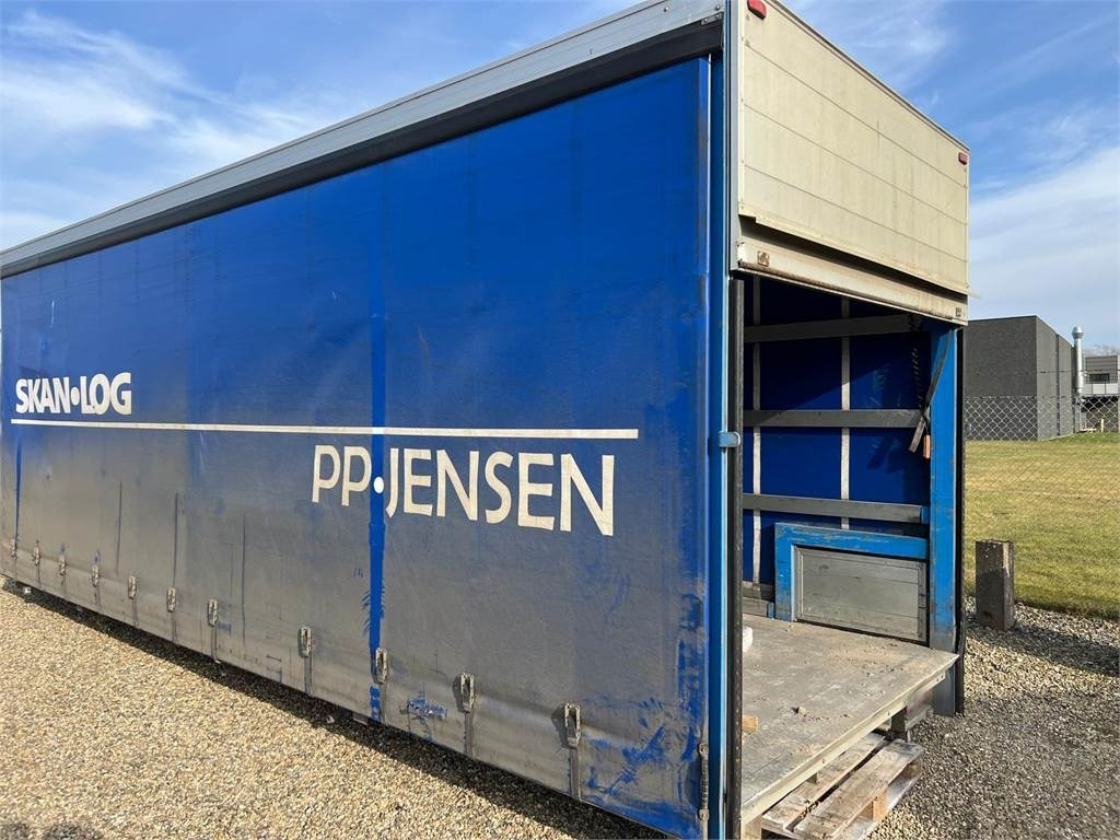 7,5 mtr alu fragtlad - Zepro Z2500-150 MA lift - Kofferaufbau: das Bild 2 7,5 mtr alu fragtlad - Zepro Z2500-150 MA lift - Kofferaufbau: das Bild 2