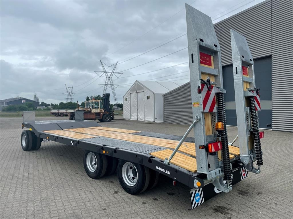 Hangler DTL-H 300 30-24 ton maskin hænger til traktor - Tieflader Anhänger: das Bild 4 Hangler DTL-H 300 30-24 ton maskin hænger til traktor - Tieflader Anhänger: das Bild 4