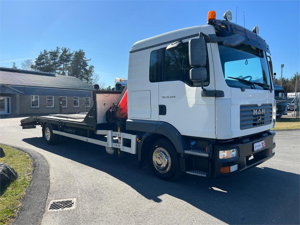MAN TGL 12-240 4x2 BL - Fassi kran - Autotransporter LKW: das Bild 3 MAN TGL 12-240 4x2 BL - Fassi kran - Autotransporter LKW: das Bild 3