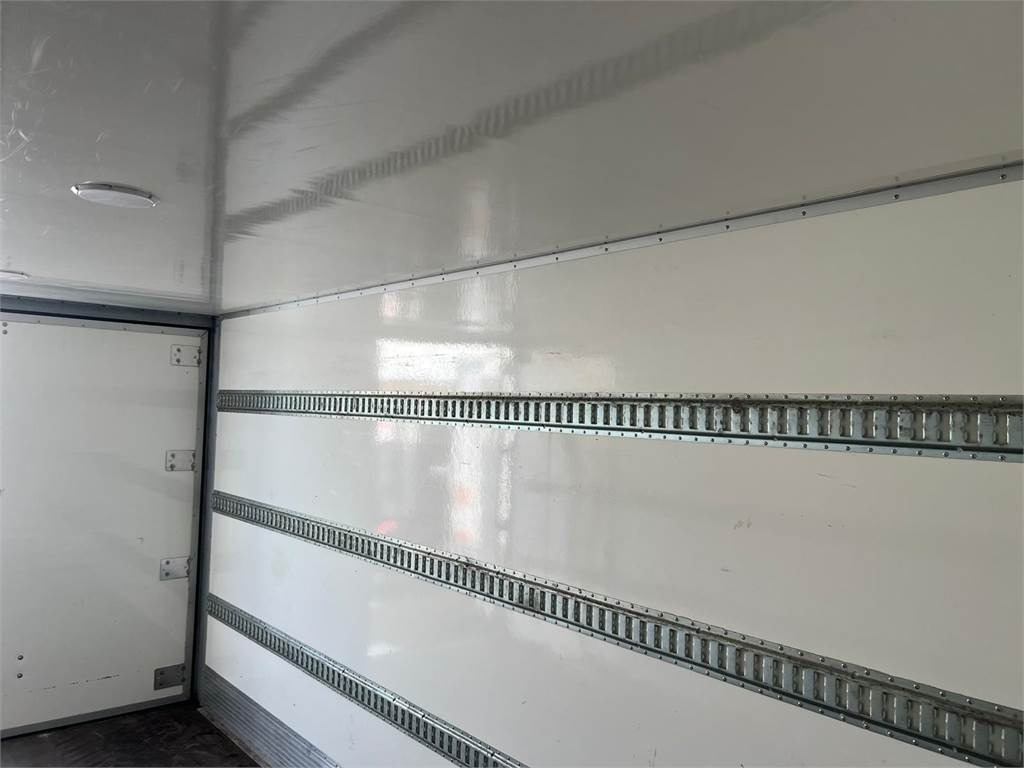 MAN TGL 8-220 4x2 BL incl. 2 stk veksellad - Koffer LKW: das Bild 3 MAN TGL 8-220 4x2 BL incl. 2 stk veksellad - Koffer LKW: das Bild 3