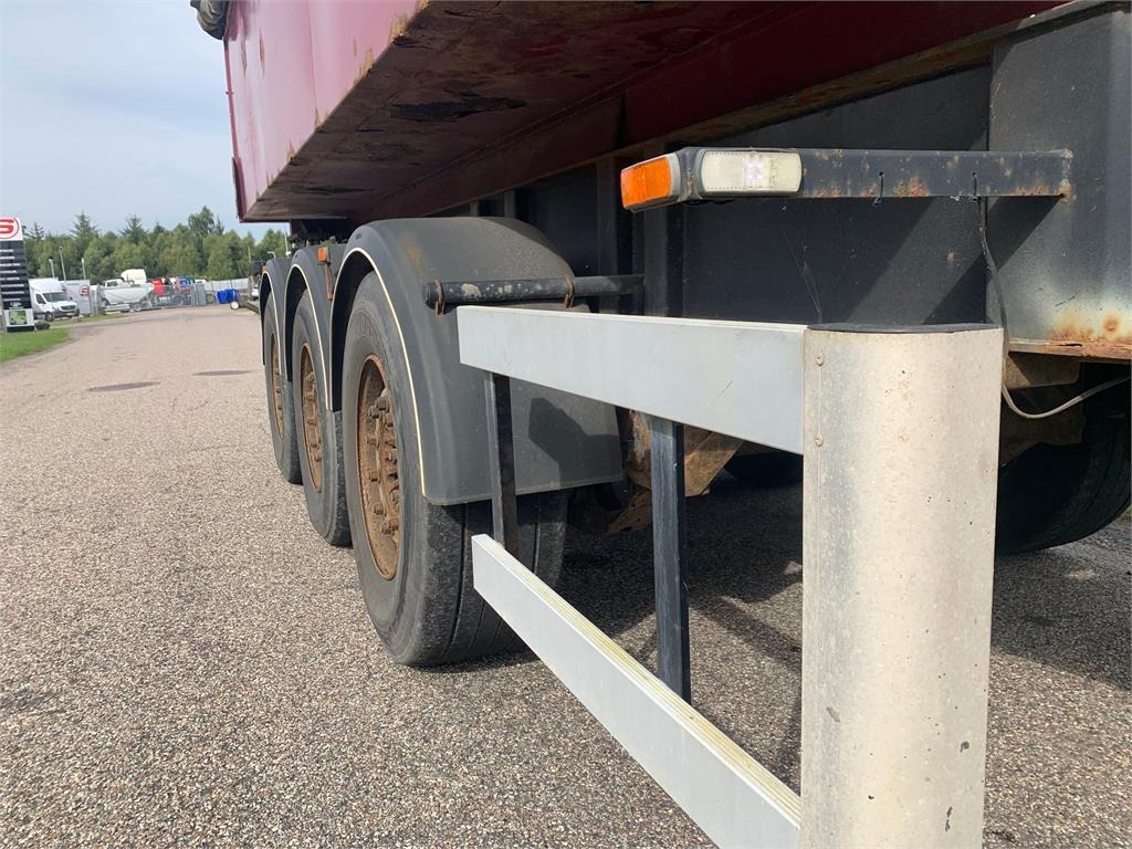 MJS 5,5 mtr isoleret tipkasse - aut bagsmæk - Kipper Anhänger: das Bild 5 MJS 5,5 mtr isoleret tipkasse - aut bagsmæk - Kipper Anhänger: das Bild 5