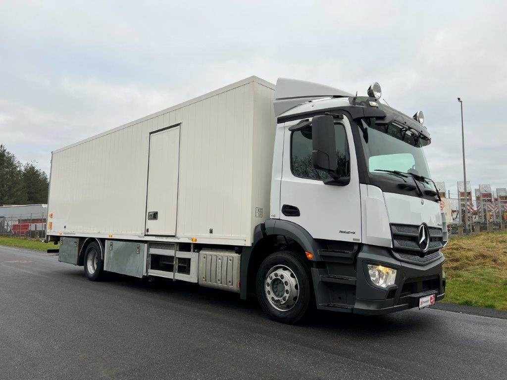 Mercedes-Benz Antos 1824 LnR - Koffer LKW: das Bild 2 Mercedes-Benz Antos 1824 LnR - Koffer LKW: das Bild 2