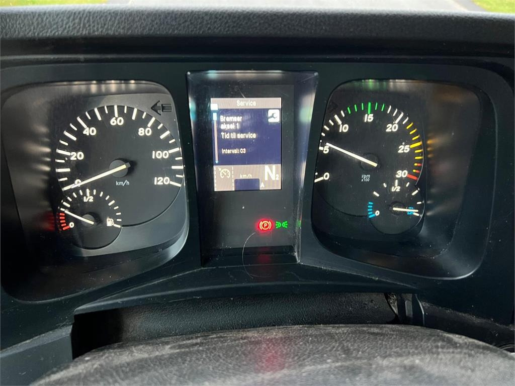 Koffer LKW Mercedes-Benz Antos 1824 LnR: das Bild 22