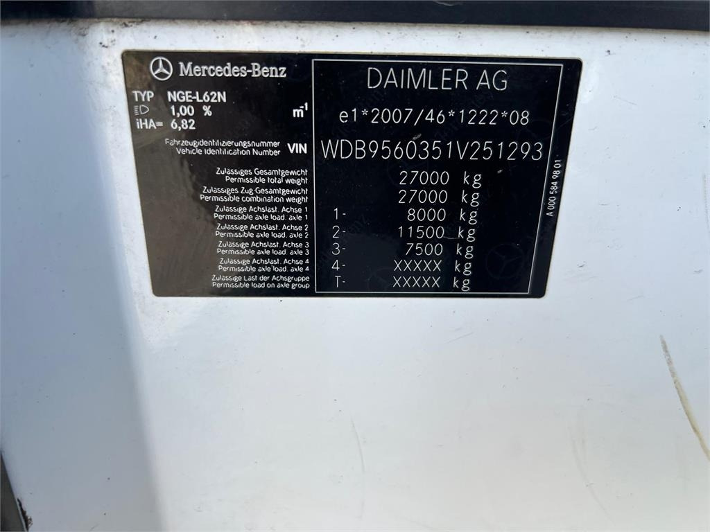 Abrollkipper Mercedes-Benz Econic 2630 L: das Bild 21