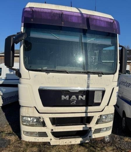 MAN TGX 18-440 4x2 LLS-U mega - Sattelzugmaschine: das Bild 1 MAN TGX 18-440 4x2 LLS-U mega - Sattelzugmaschine: das Bild 1