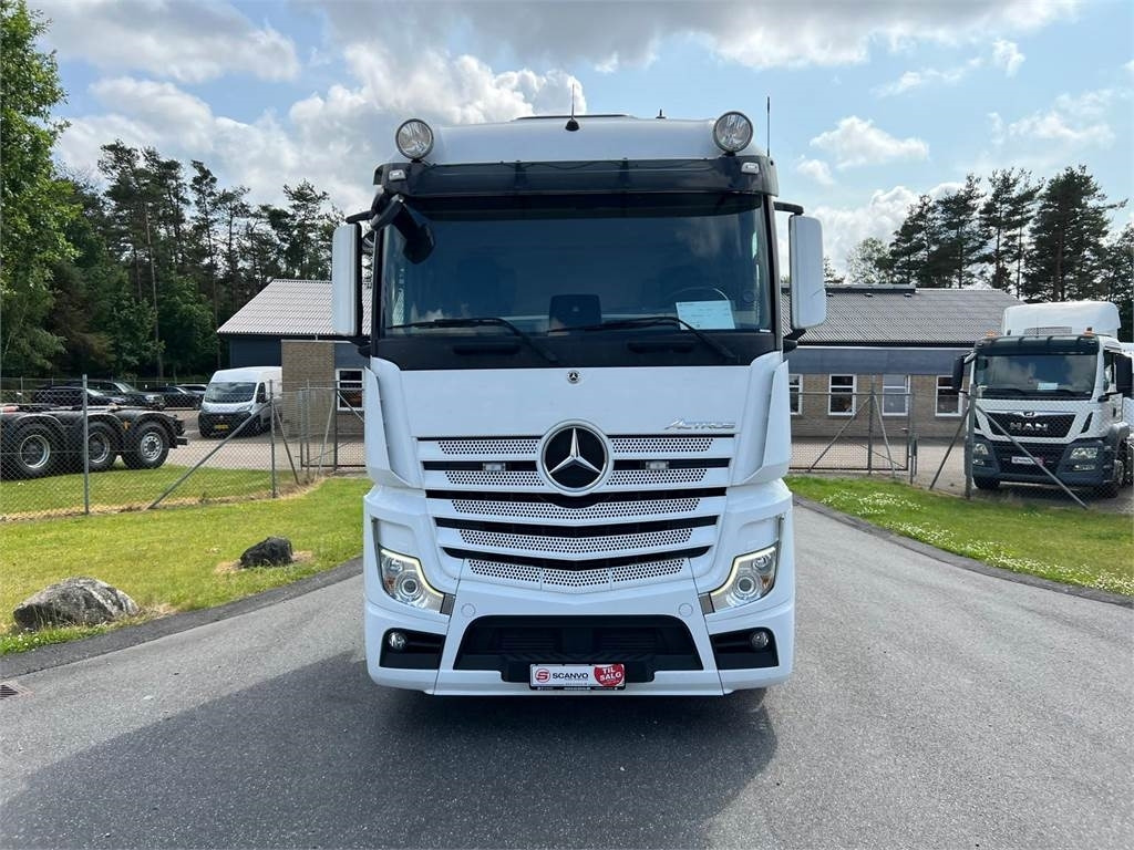 Mercedes-Benz Actros 2548 LS - Sattelzugmaschine: das Bild 5 Mercedes-Benz Actros 2548 LS - Sattelzugmaschine: das Bild 5