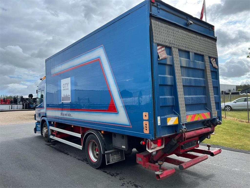 Scania P320 DB 4x2 MLB - low entry - Koffer LKW: das Bild 5 Scania P320 DB 4x2 MLB - low entry - Koffer LKW: das Bild 5