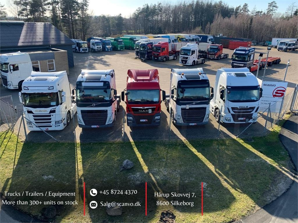 Volvo FM500 8x4 - HMF 3220K6 - Absetzkipper: das Bild 5 Volvo FM500 8x4 - HMF 3220K6 - Absetzkipper: das Bild 5