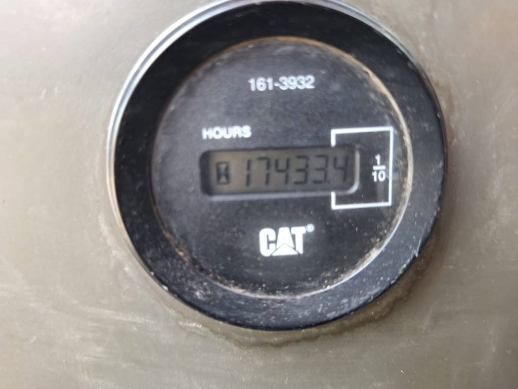 Kettenbagger CAT 320DLRR PYÖRITTÄJÄLLÄ: das Bild 11