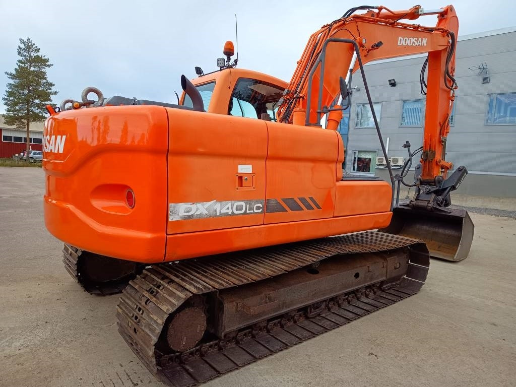 Doosan DX140LC KALLISTAJA+PYÖRITTÄJÄ - Kettenbagger: das Bild 5 Doosan DX140LC KALLISTAJA+PYÖRITTÄJÄ - Kettenbagger: das Bild 5