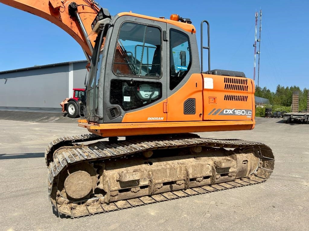 Doosan DX160LC-3 KALLISTAJA+PYÖRITTÄJÄ - Kettenbagger: das Bild 2 Doosan DX160LC-3 KALLISTAJA+PYÖRITTÄJÄ - Kettenbagger: das Bild 2