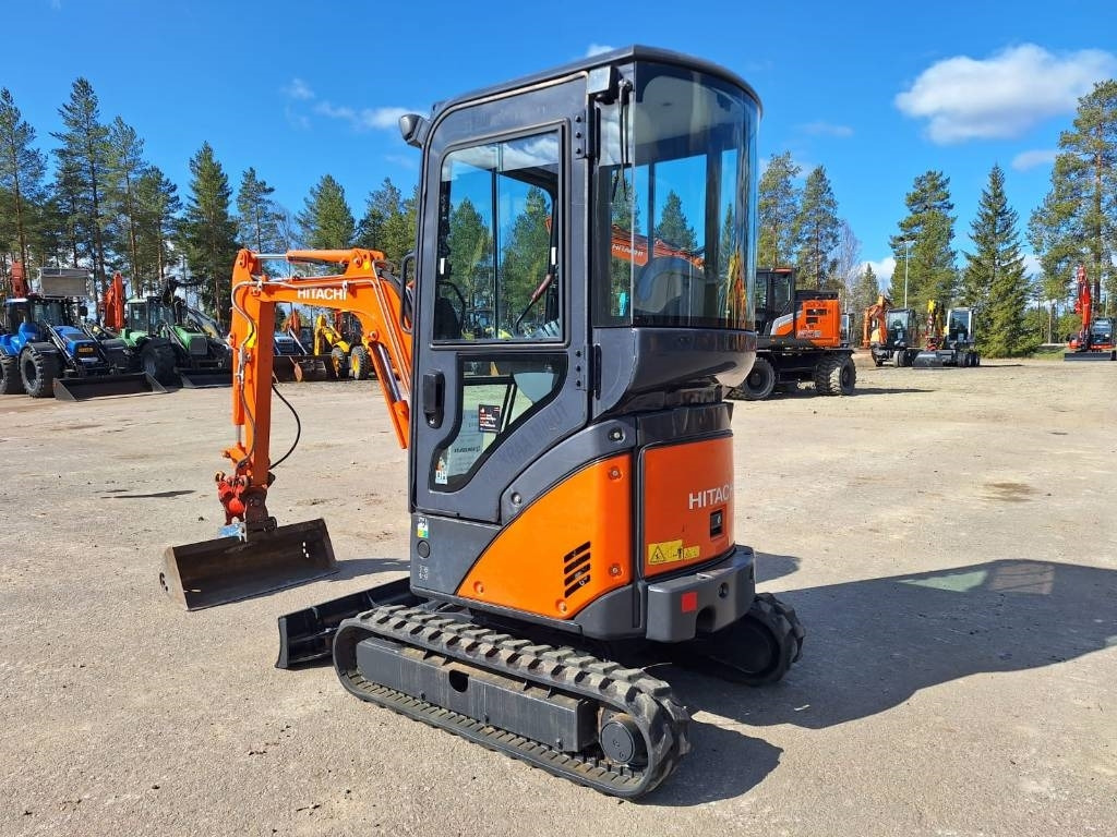 Hitachi ZX17U-2 KALLISTAJA+4-KAUHAA - Minibagger: das Bild 2 Hitachi ZX17U-2 KALLISTAJA+4-KAUHAA - Minibagger: das Bild 2