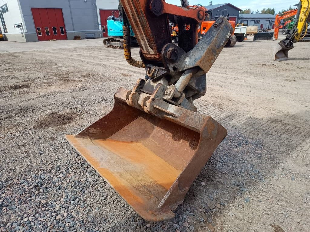 Kettenbagger Hitachi ZX225USR KALLISTAJALLA: das Bild 6