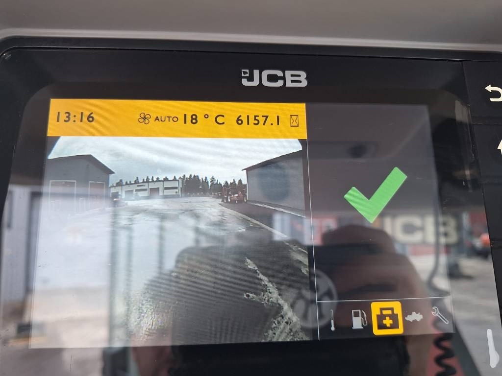 JCB 411HT T4F HYVÄT RENKAAT YM. - Radlader: das Bild 2 JCB 411HT T4F HYVÄT RENKAAT YM. - Radlader: das Bild 2