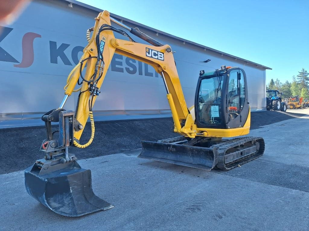 JCB 8080 ZTS KALLISTAJALLA - Minibagger: das Bild 2 JCB 8080 ZTS KALLISTAJALLA - Minibagger: das Bild 2