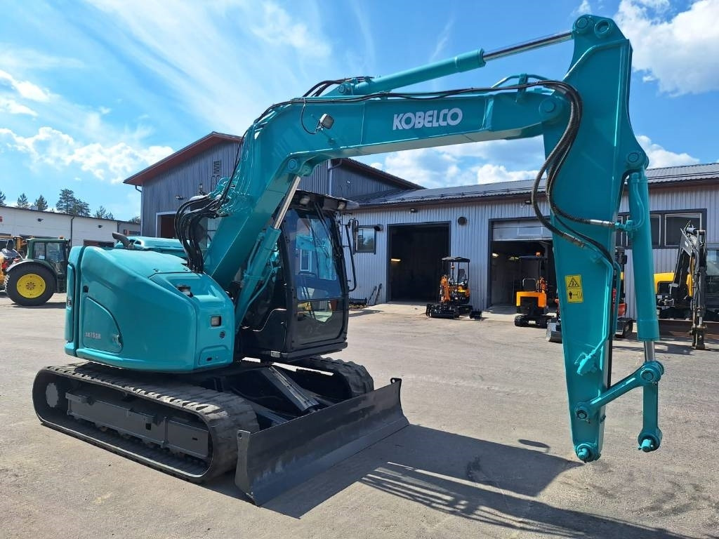 Kobelco SK75SR-7 - Minibagger: das Bild 5 Kobelco SK75SR-7 - Minibagger: das Bild 5