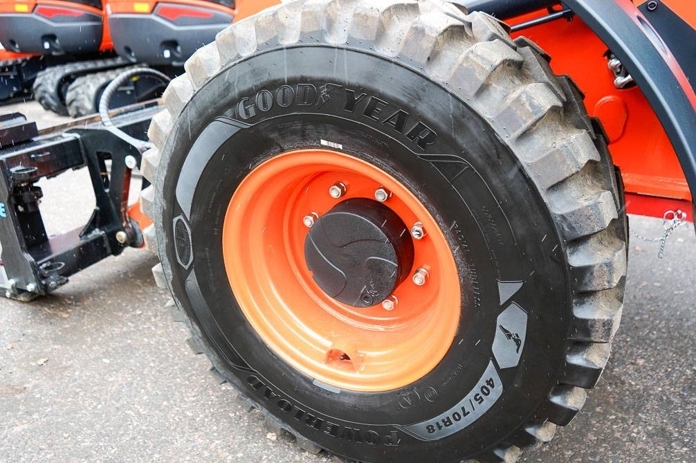 Radlader Kubota R090 VARUSTELTU: das Bild 12