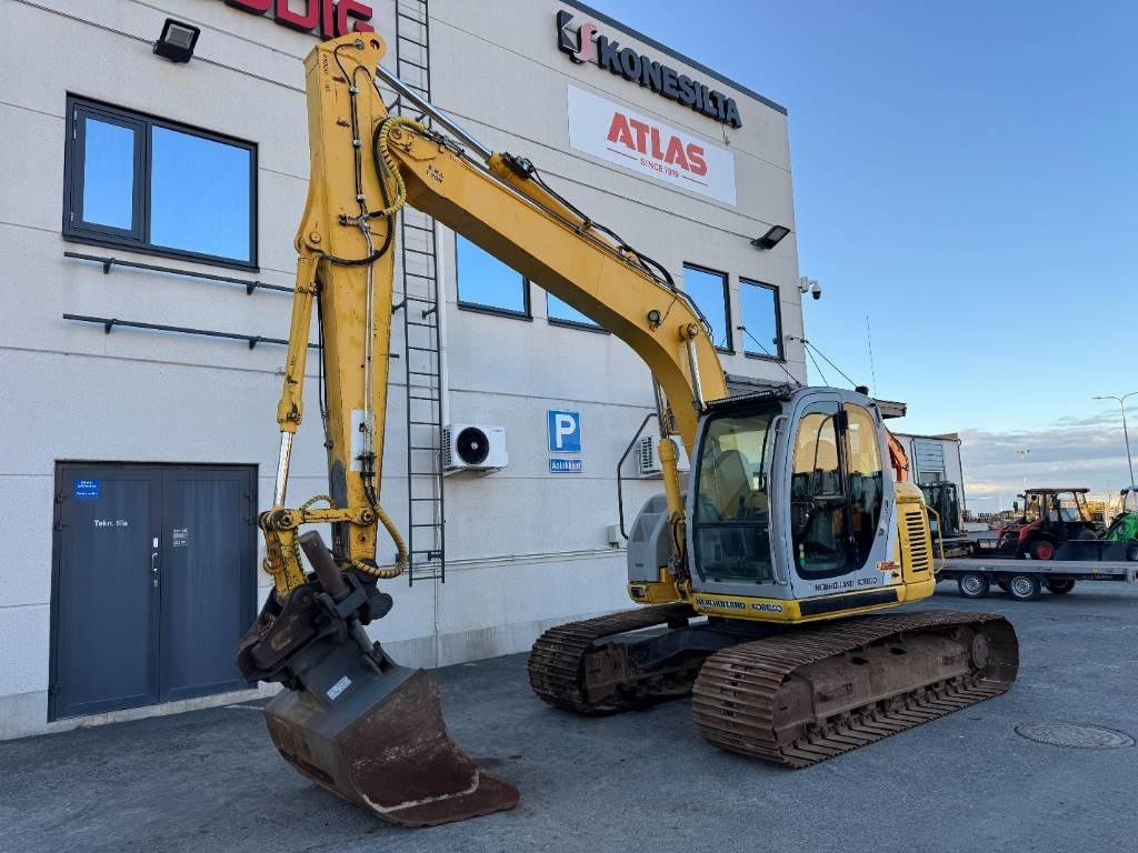 New Holland E 135 SR LC - Kettenbagger: das Bild 2 New Holland E 135 SR LC - Kettenbagger: das Bild 2