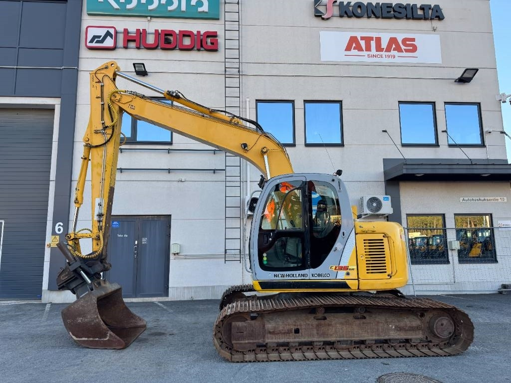 New Holland E 135 SR LC - Kettenbagger: das Bild 1 New Holland E 135 SR LC - Kettenbagger: das Bild 1