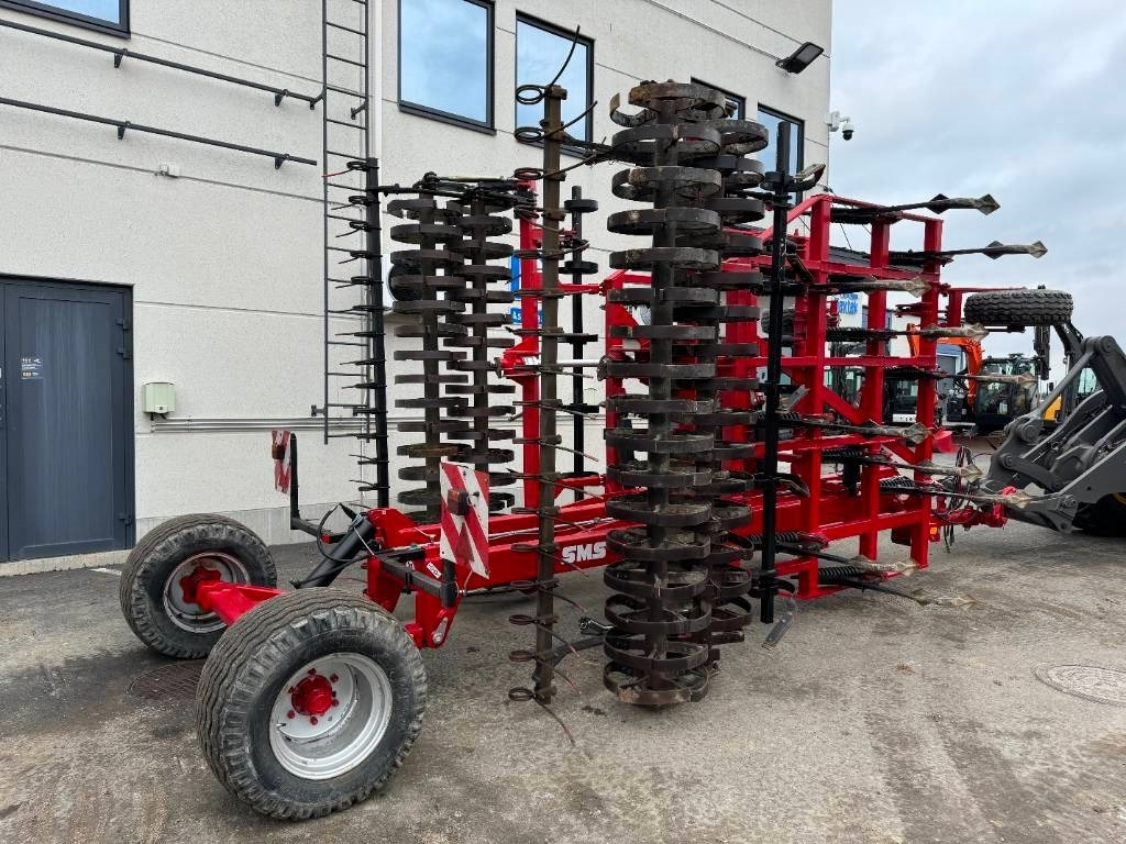 SMS KL600P KULTIVAATTORI - Grubber: das Bild 1 SMS KL600P KULTIVAATTORI - Grubber: das Bild 1