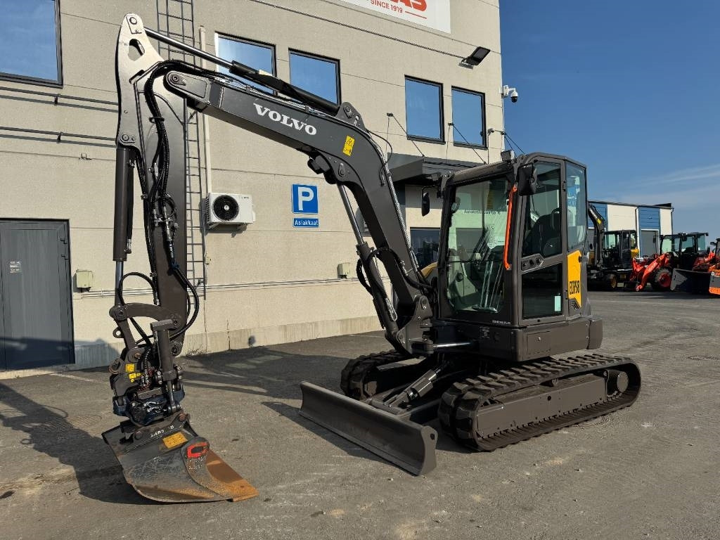 Volvo ECR58F PYÖRITTÄJÄLLÄ - Minibagger: das Bild 2 Volvo ECR58F PYÖRITTÄJÄLLÄ - Minibagger: das Bild 2