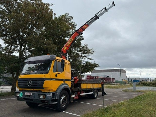 Mercedes-Benz 1827. Kran Palfinger PK13000. - Autokran: das Bild 4 Mercedes-Benz 1827. Kran Palfinger PK13000. - Autokran: das Bild 4
