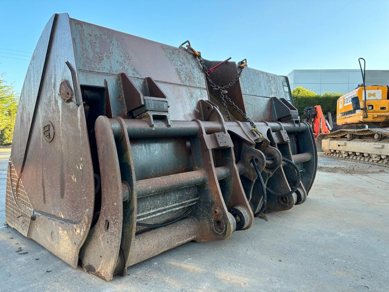 Volvo L150 - L180 - L220. Kippschaufel 5m3. Volvo L150 - L180 - L220. Kippschaufel 5m3. - Ladeschaufel für Baumaschine: das Bild 1 Volvo L150 - L180 - L220. Kippschaufel 5m3. Volvo L150 - L180 - L220. Kippschaufel 5m3. - Ladeschaufel für Baumaschine: das Bild 1