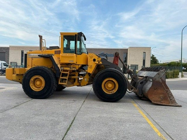 Volvo L180C. ZSA. Hyd SW. 5m3 Löffel. - Radlader: das Bild 1 Volvo L180C. ZSA. Hyd SW. 5m3 Löffel. - Radlader: das Bild 1