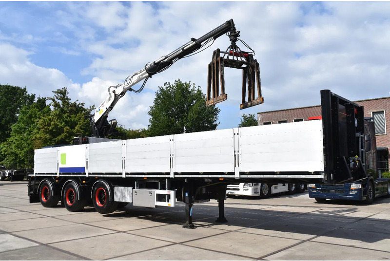 Pacton TPD.348 + KENNIS R 16 (3x) - LIFT AS - 2 x STUURAS - HYDRAULISCHE STEUNPOTEN - SAF ASSEN - SCHIJFREMMEN - NETTE STAAT - - Pritschenauflieger/ Plattformauflieger: das Bild 1 Pacton TPD.348 + KENNIS R 16 (3x) - LIFT AS - 2 x STUURAS - HYDRAULISCHE STEUNPOTEN - SAF ASSEN - SCHIJFREMMEN - NETTE STAAT - - Pritschenauflieger/ Plattformauflieger: das Bild 1
